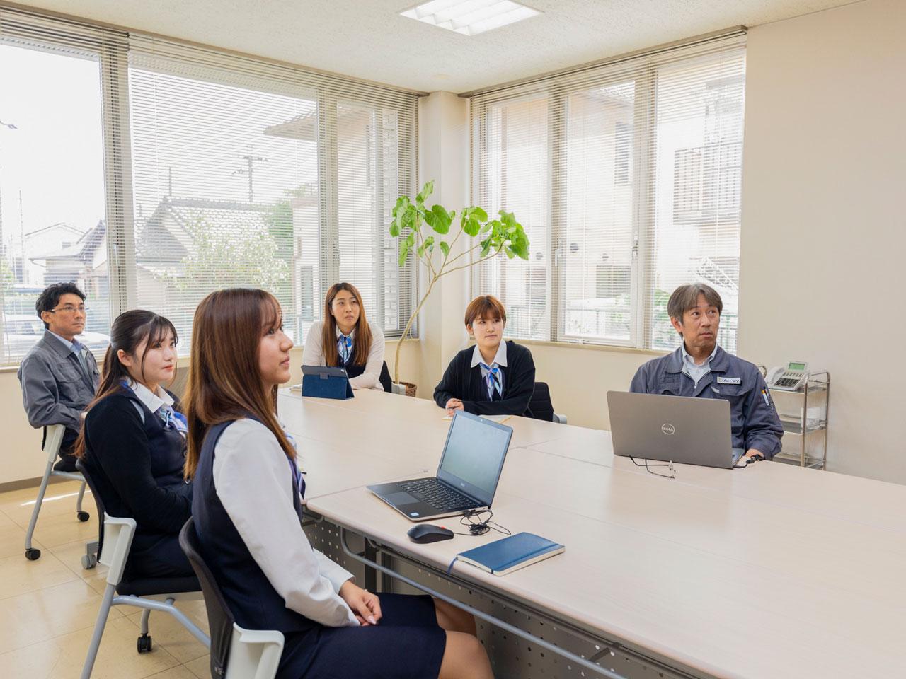 土地の仕入れから施工、管理、販売まで社内で完結できる体制を構築したことで、高品質低コストを実現。