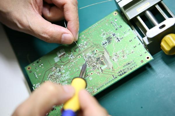 募集している求人：ハードウェアエンジニア(回路設計)