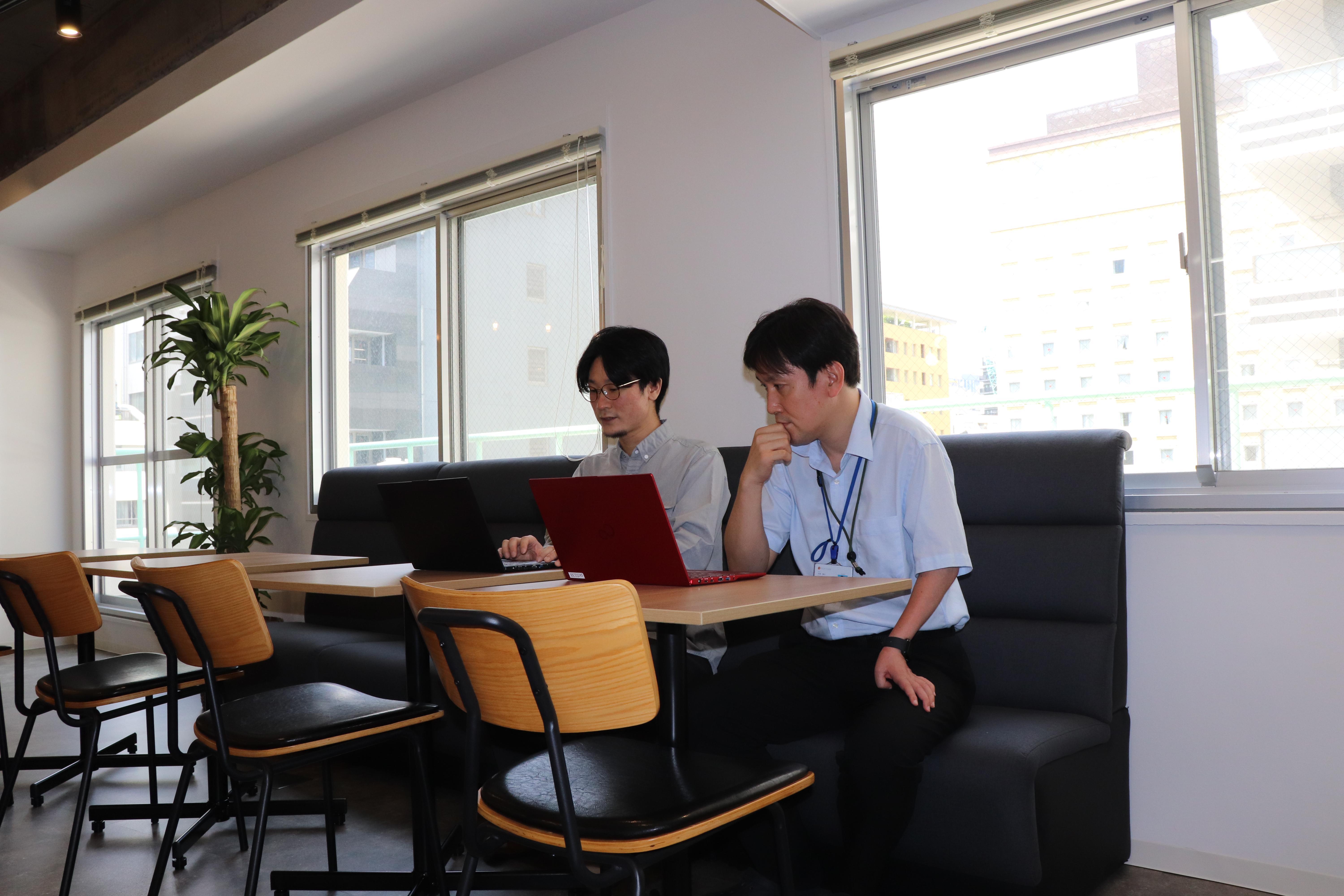 自らで考え、自ら動くスタイルを奨励する風土で、積極的な提案は大歓迎だという。