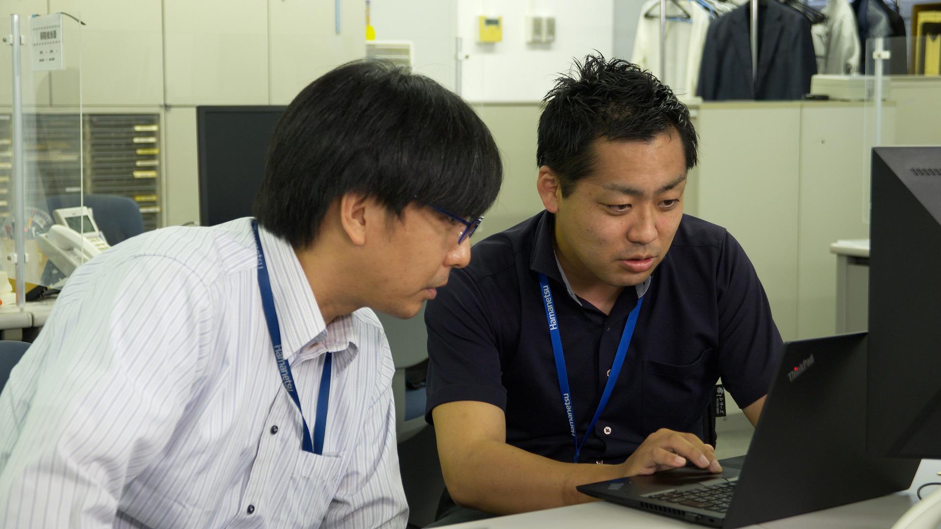 教育研修も充実している。離職率は低く、一方で有給取得率は高く、ワークライフバランスも良好だ。