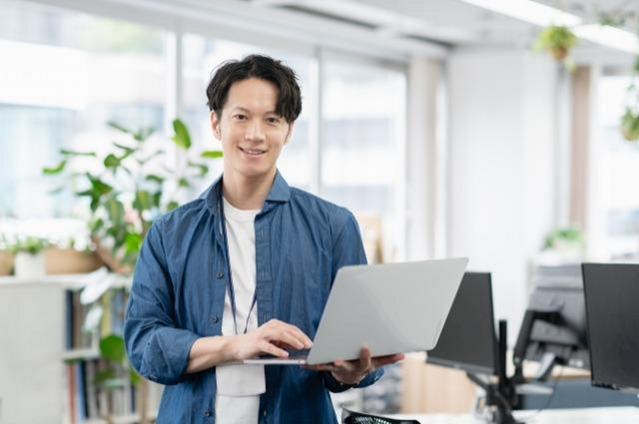 Hmcomm株式会社 求人画像1