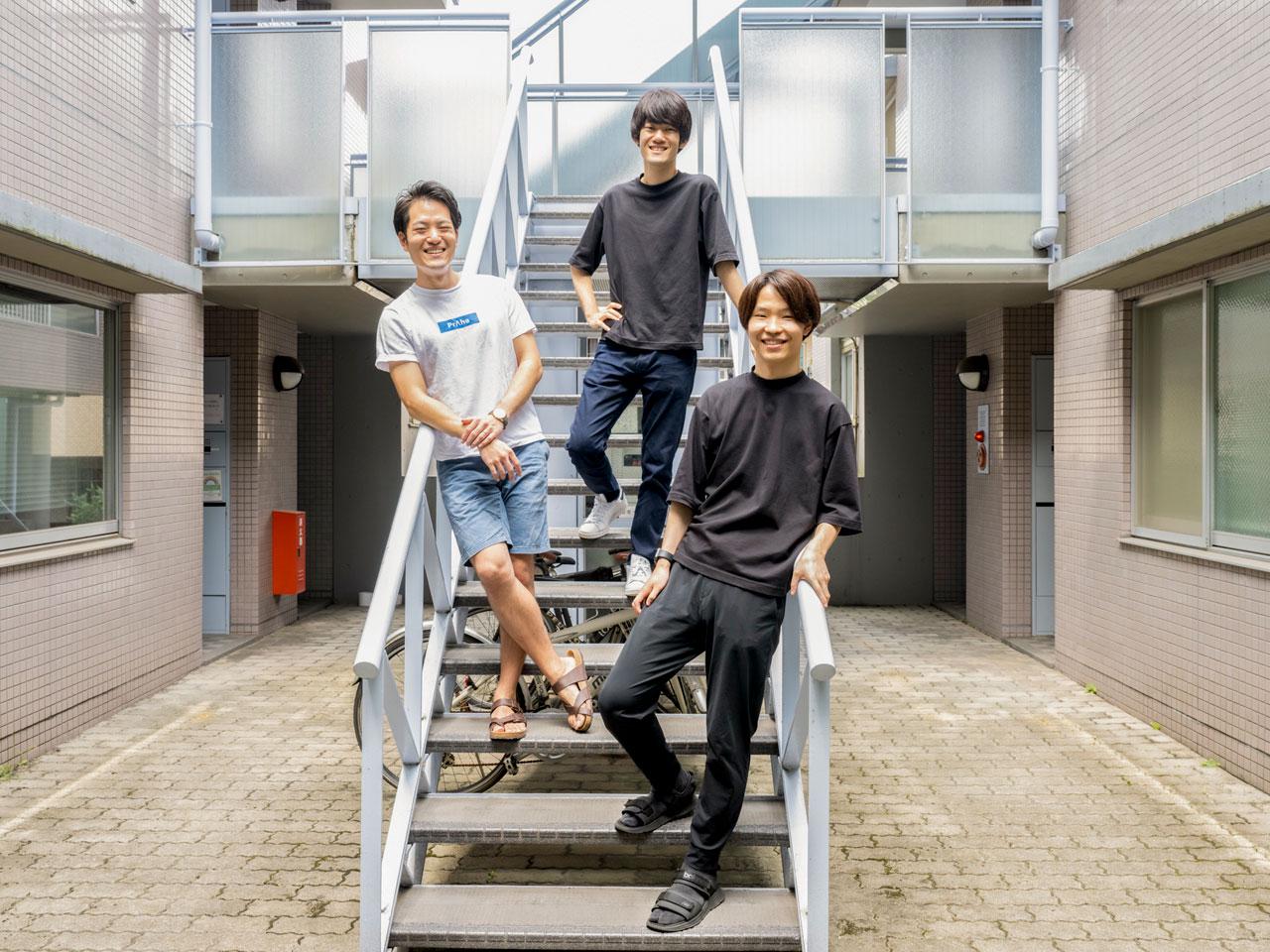 同社の事業は、卓越した技術と知識を持つスペシャリストとしてクライアントに伴走し、共にサービスをつくり上げるイメージだ。