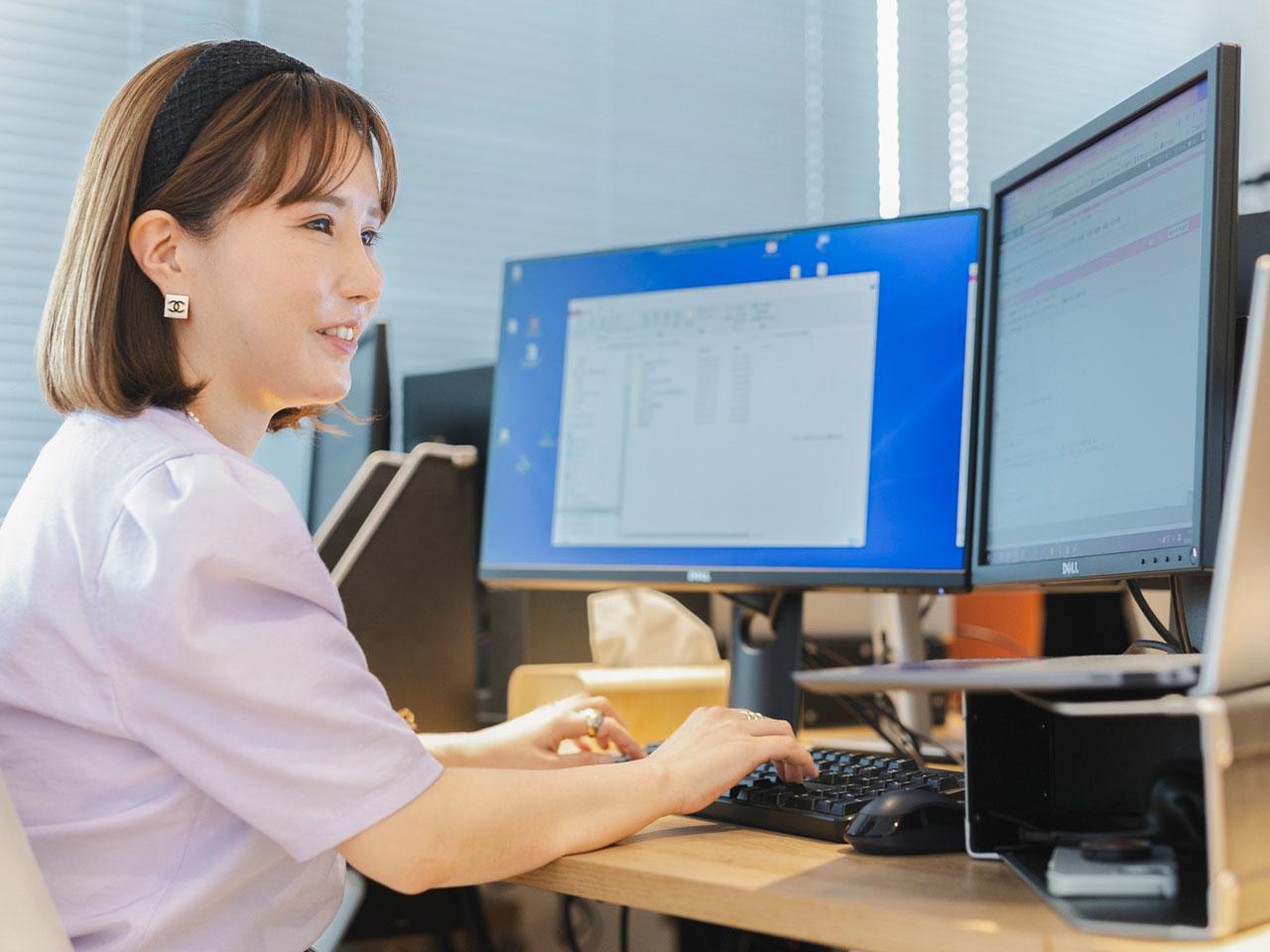 給与面では、賞与において評価軸を細分化・点数化し、活躍に応じてメリハリを付けた処遇を行うと共に、全社的に一定以上の売上を達成すると「大入袋」を支給。その他、社員の処遇や福利厚生に大きな力を入れているところも特長的だ。
