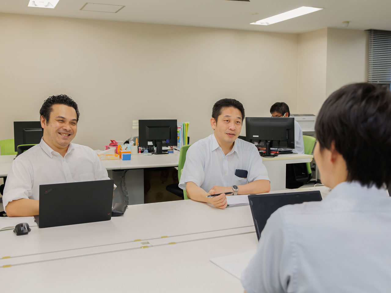 2007年の設立以来、一貫して黒字経営を続け、現在は東京、京都の2拠点体制、従業員数約20名。国内を代表する大手企業30社以上と直接取引をしている。