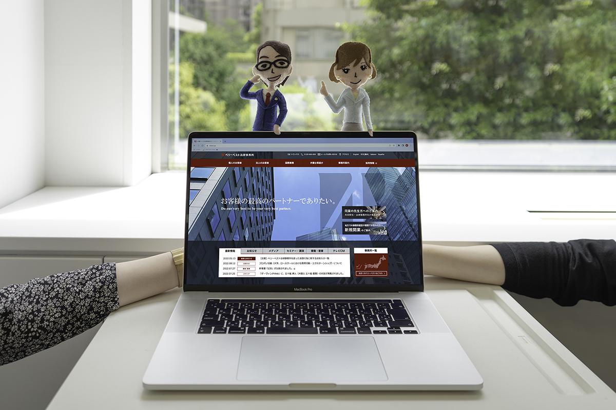 専門性の高い分野で、ターゲット選定やユーザー心理の分析、競合調査までも手掛け、革新性を兼ね備えた成長を実現できる環境だ。