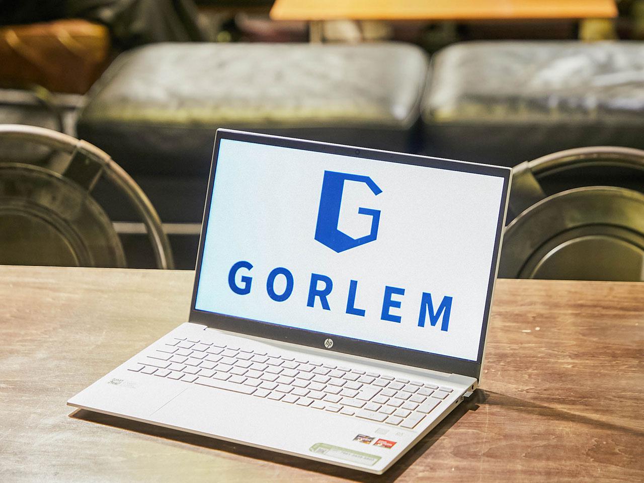 同社は、日本で最多の労働者を擁している上に遅れている建設業を、DX支援を通じて変革することにチャレンジしているスタートアップ。