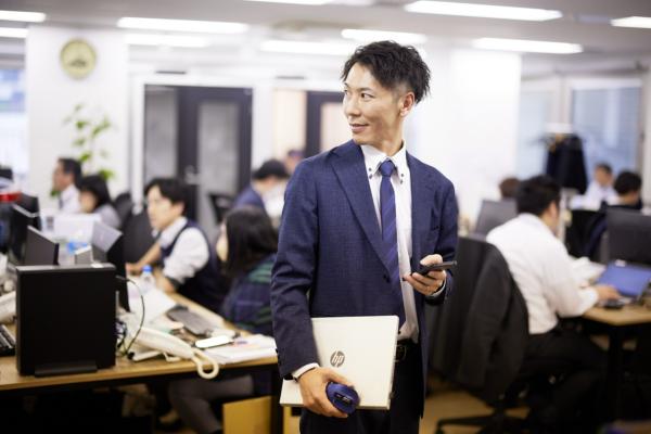 募集している求人：営業経験者募集【法人営業】データベース・助成金補助金