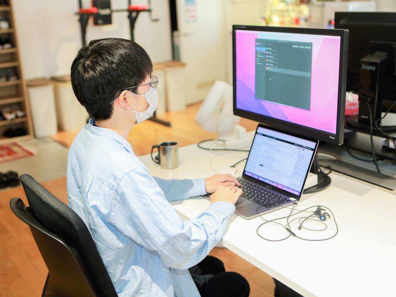 働く環境の整備は、2019年からみなし残業の段階的な削減に取り組み、2022年時点でみなし残業ゼロを達成している。