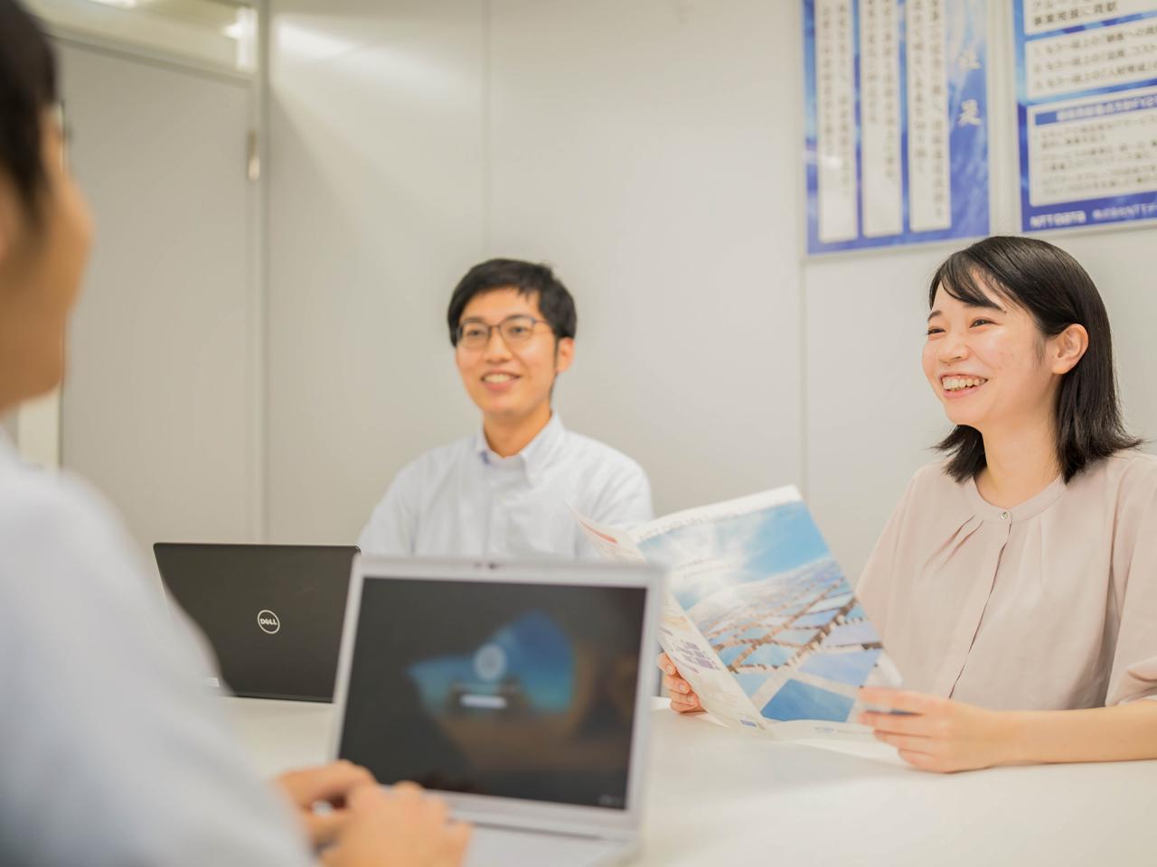 NTTデータと三菱重工の合弁会社として、三菱重工の拠点に隣接し、ものづくりを情報システム面からサポートしている存在。