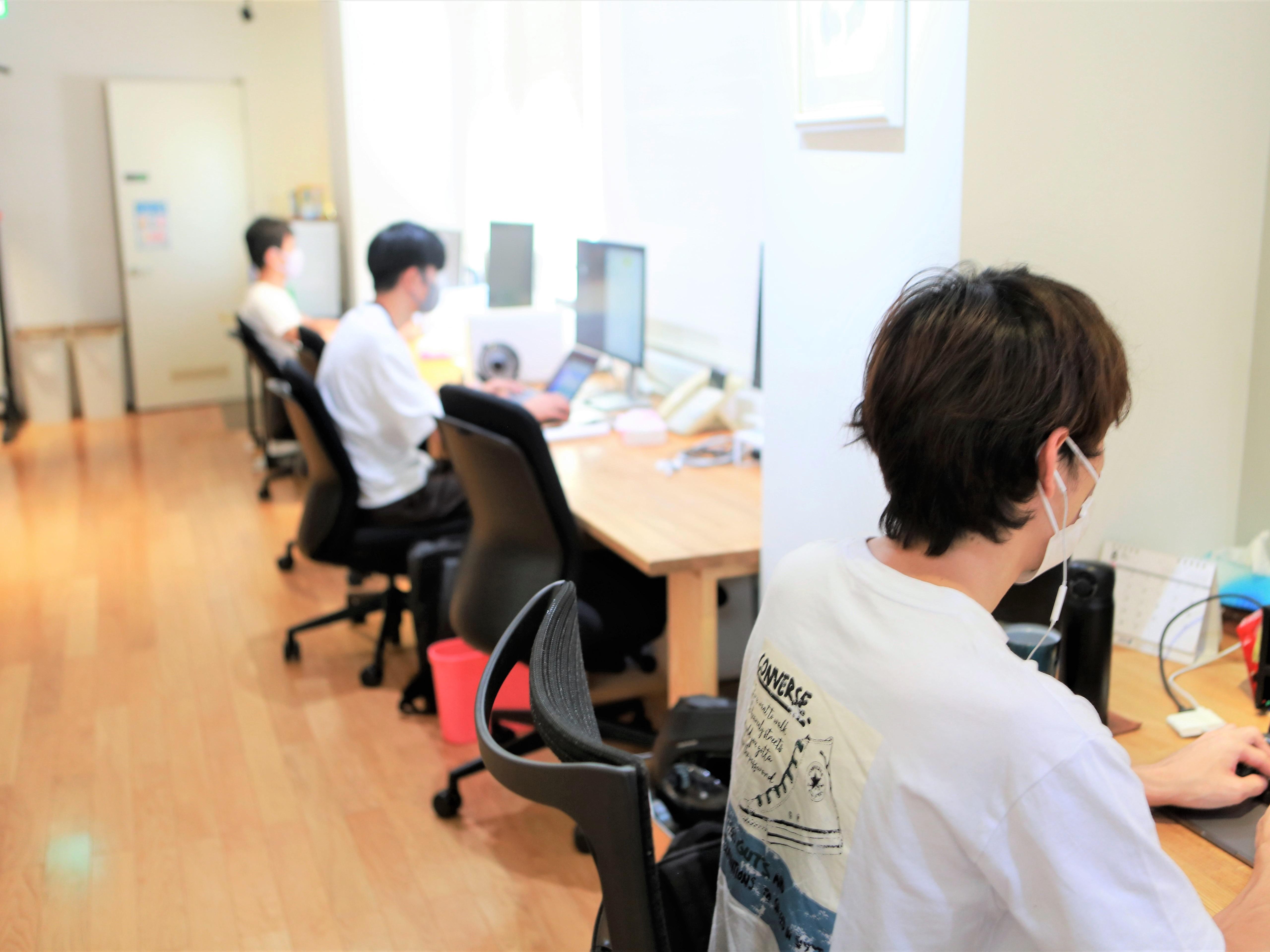 ホールディングス化へ移行することで、事業効率を高めると共に、四国の活性化に貢献していくことに挑戦している。