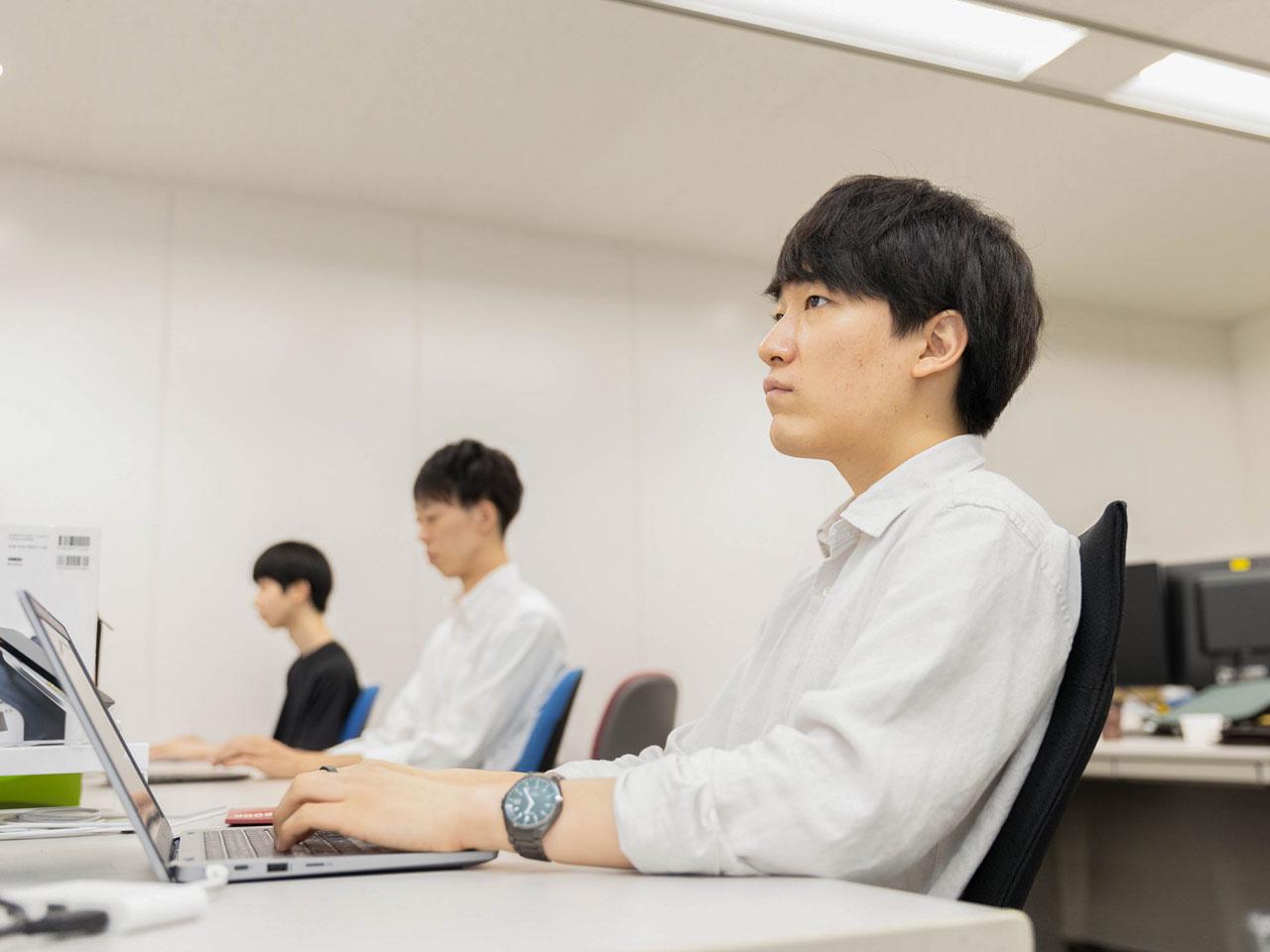 現在、メディア向け事業の売上は50%以上あるが、徐々に他の事業の比率を上げていく。