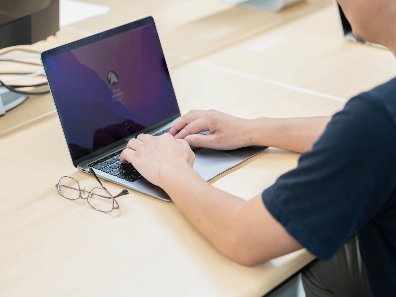 会社が成長期にあるため、新規で企画やサービスを考えて提案し、具現化しやすい条件は整っている。職人的に特定の分野を磨き上げていくチャレンジも可能。これから、教育制度等を整え、組織をより強固なものにしていく取り組みも始まる。