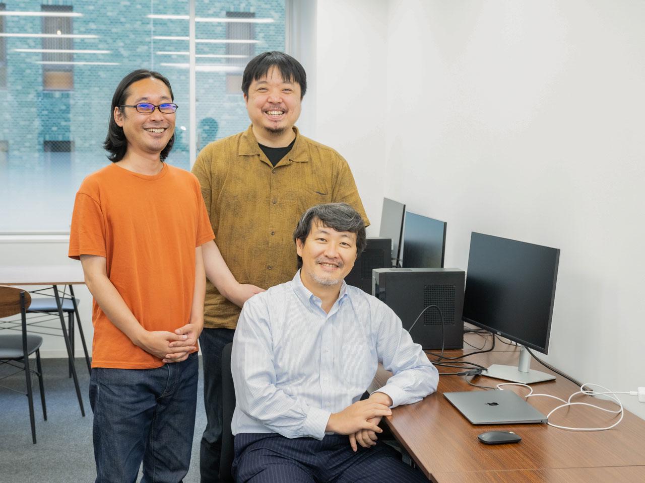 広告代理店を経て2003年に同社を設立すると、デスクトップ上のガジェットでユニークな企業プロモーションが行えるプラットフォーム『GIZMO』等を世に送り出した。