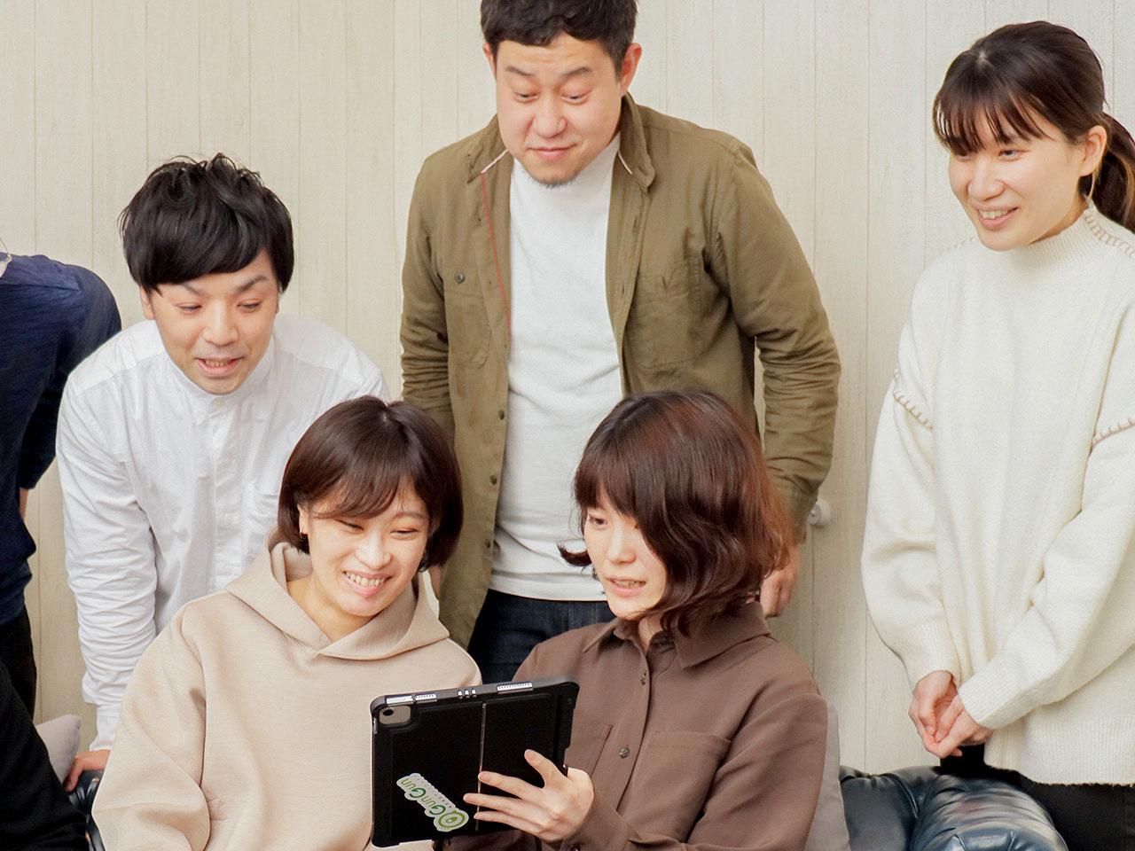 30歳前後の同世代メンバーが集まり、厳しく、楽しく進化を遂げる。