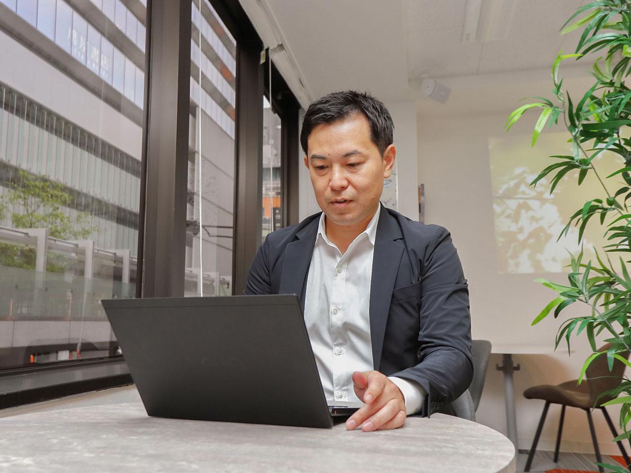 全国の中小企業をカバーできる体制を整えるため、組織施策の第一弾として、営業・コンサル～CSまで、サービス基盤の拡大に欠かせないチームづくりをスタートさせようとしている。