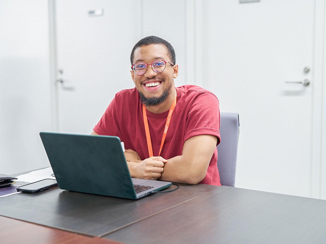 コンテンツに行列ができるほど人気のeスポーツパークを運営しているだけでもすごいのだが、同社が思い描くビジネスモデルは、さらに壮大だ。