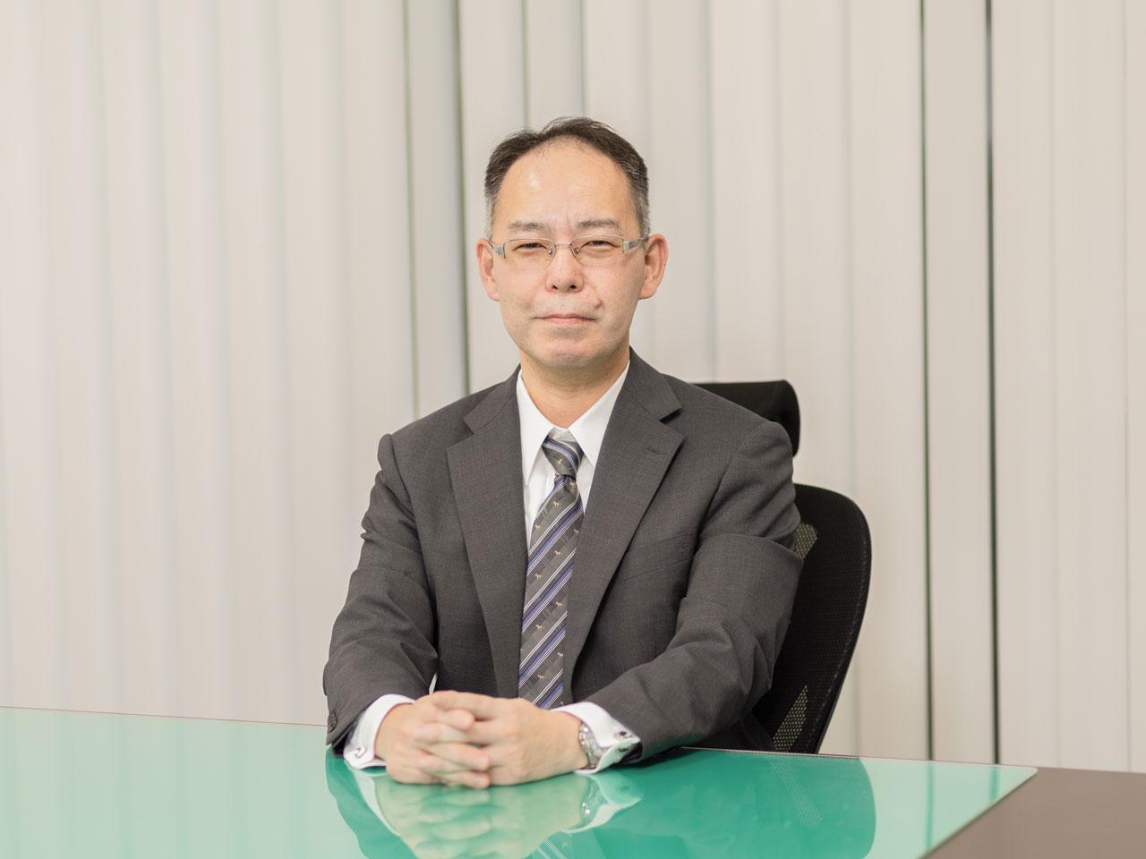 川崎市麻生区に「コアクラウドセンター」を所有し、24時間365日の監視体制でハウジングサービスやホスティングサービス、セミオーダー型プライベートクラウドサービス『Stora』を提供している。