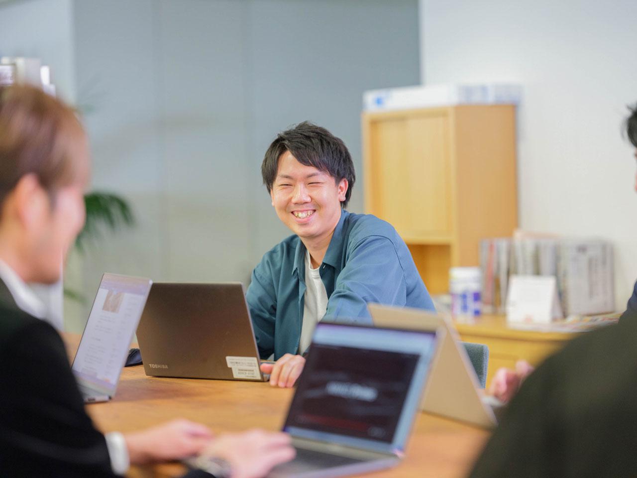 そんな同社が求める人物像は、コンテンツを通じて社会や個人に影響を与えていく、そんな仕事を面白がってくれる人だとういう。