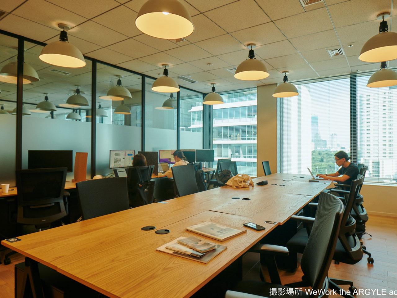 ハイクオリティーな調度品や用度品のリユース市場を活性化させるため、メーカーにリユースの収益を分配する『Program CRAFT』という制度を導入。