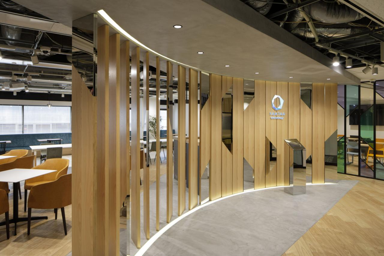 FANTAS technology株式会社 求人画像1