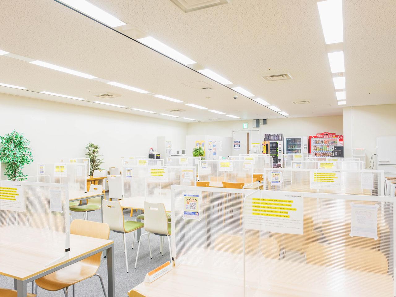 働きやすい環境が整っている中、介護・医療業界の知識も深められるため、自己成長をしたい方、社会貢献を実感しながら働きたい方におすすめだ。