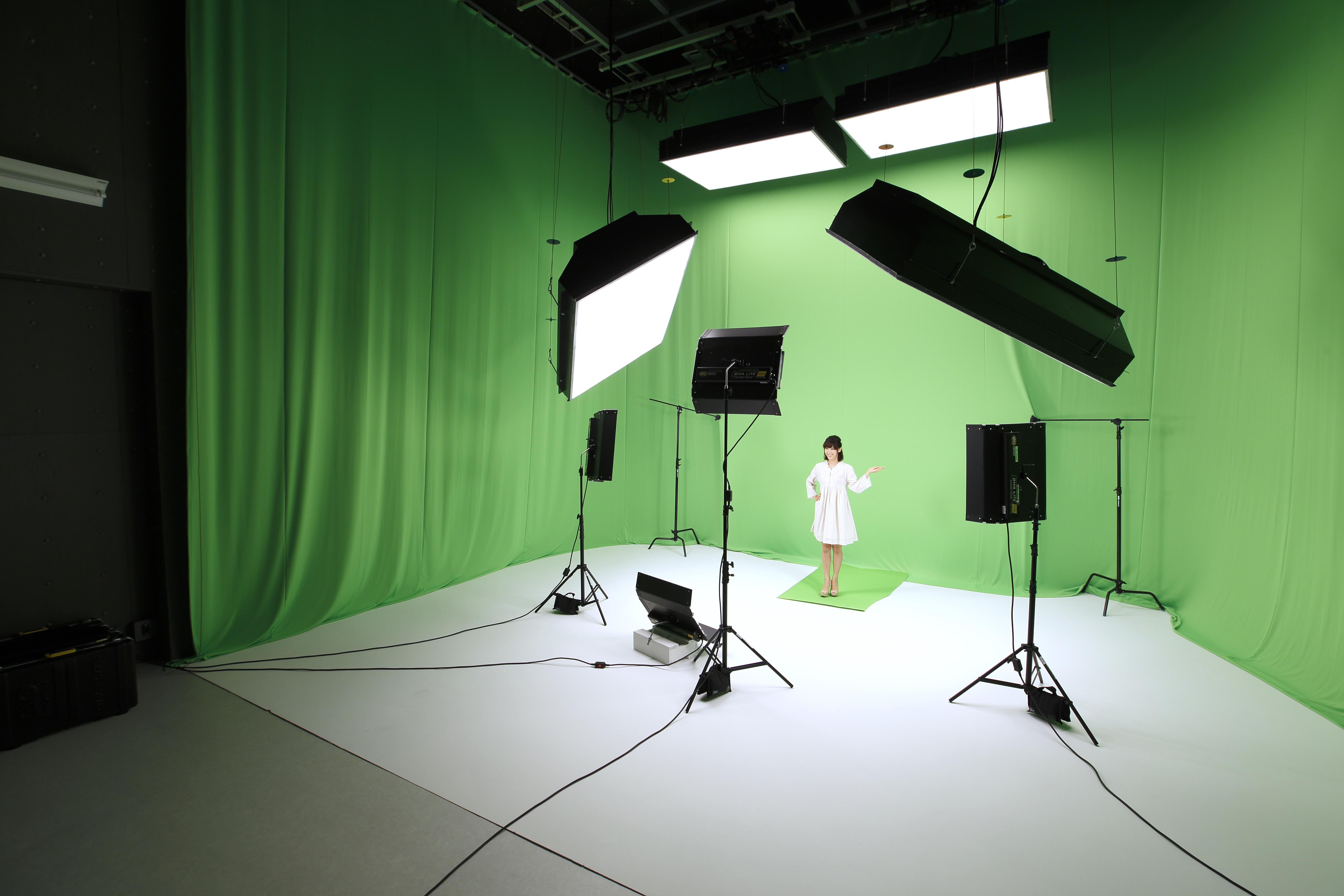 グラフィックデザインやWeb制作、動画制作、広告運用、スタジオ運営等、多種多様なサービスを揃え、ワンストッププロモーションを提供している。