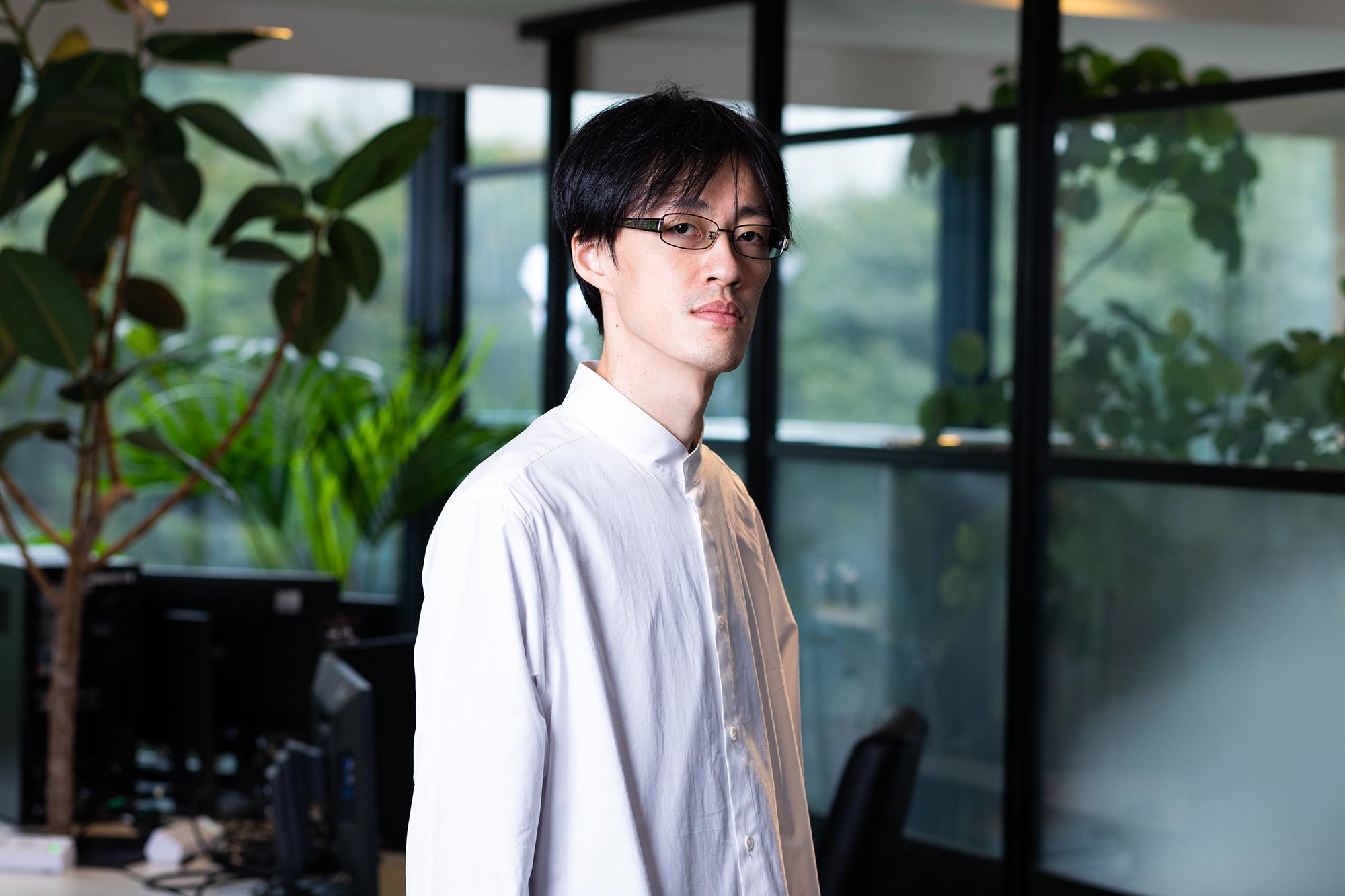 また、UnrealEngine5やUnityといった最新のゲームエンジンを用いたゲーム開発に限らず、
エンジン上でのマテリアルやシェーダーの開発、エンジンの改造、自社エンジンやツールの開発など幅広く業務を請け負っており、
Vtuber配信システム、バーチャルプロダクション、VRライブ配信システムなどといったゲームに限らない
エンターテインメント全般の開発業務も行っている技術力を持った開発会社である。