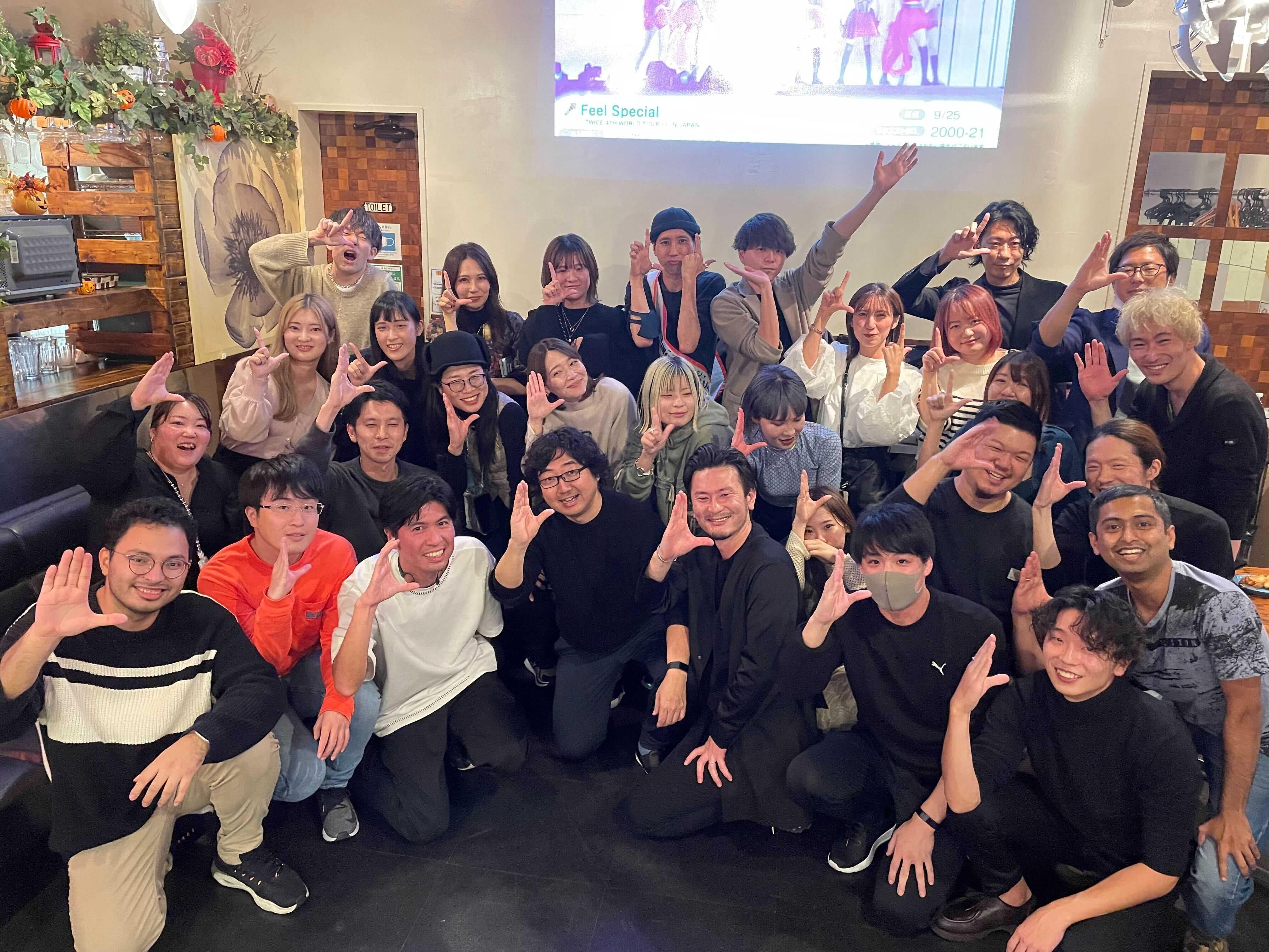 ■ メンバー
社員約80名、インターン約35名です
性別、国籍、雇用形態問わず、多様なメンバーが活躍しています。