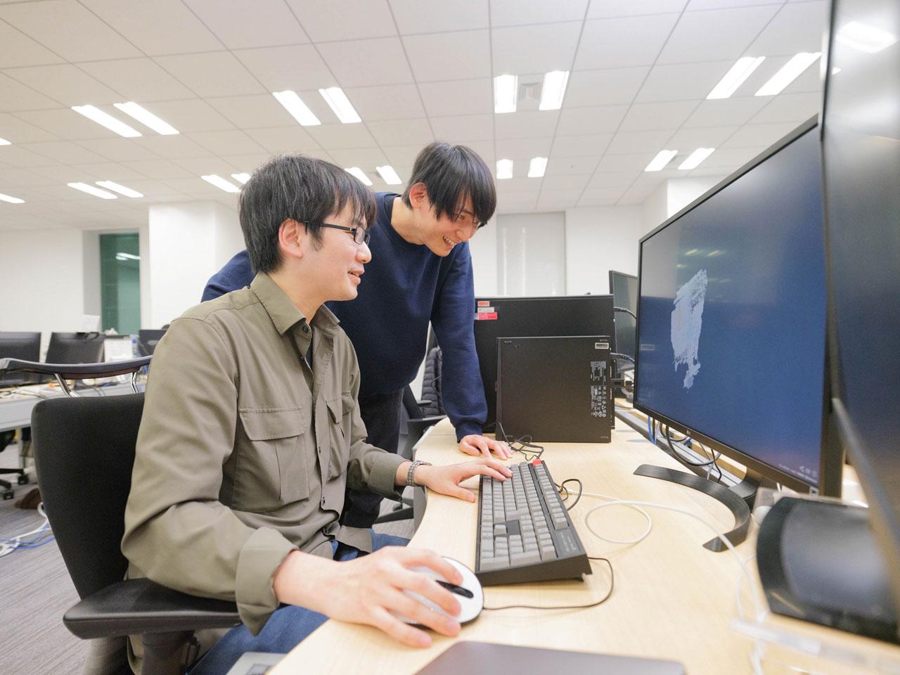 エンジニアを擁するテクノロジー推進部では、VRやセキュリティトークンオファリング、AI等の先進技術によるR&Dも行っている。
グループ全体としてワークライフバランスも後押ししており、裁量をもった働き方ができる点も特徴的。