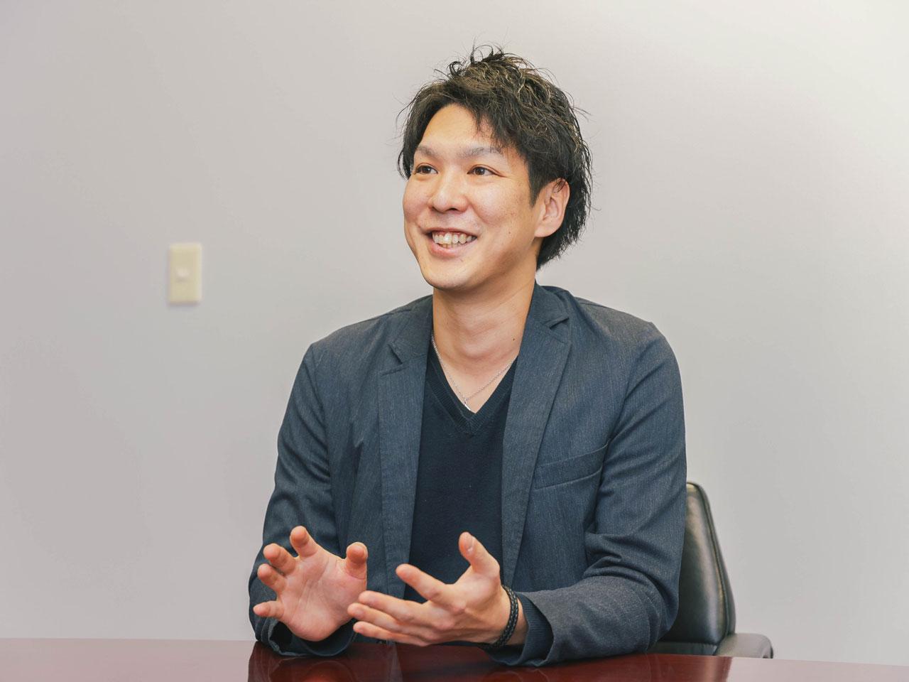 そんな同社が求める人材像は、社交性や明るさのあるタイプの人や、アグレッシブにポジションを得たり、自分の価値向上にハングリーな人だという。