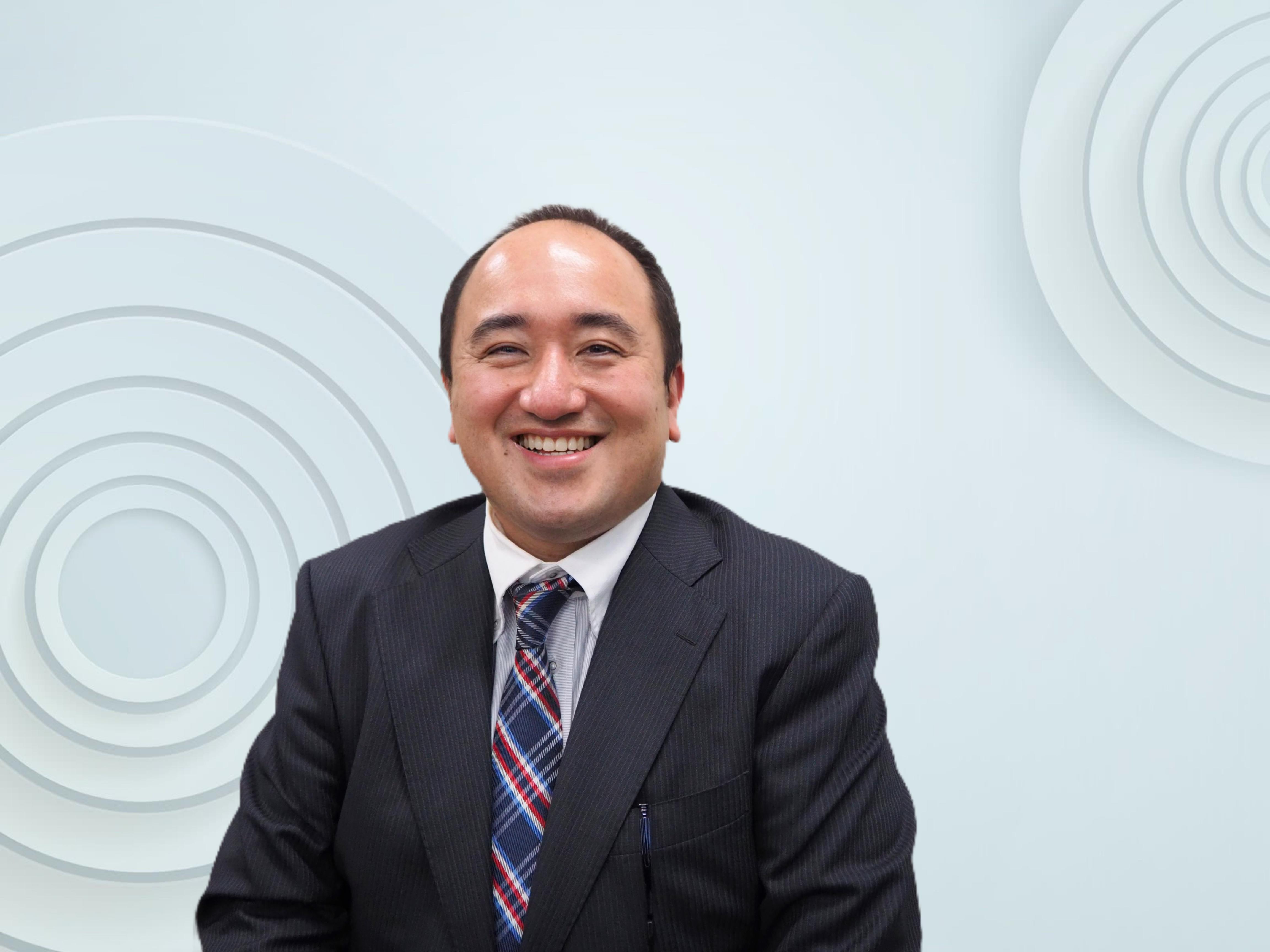 代表の中村です。当社では社員が主役との考えから、私が各部署の進捗や評価に口を出さず、あくまでサポーターとして、皆さんを支えるポジションと考えていますので、発想を活かしのびのびと働いていただければ嬉しいです。