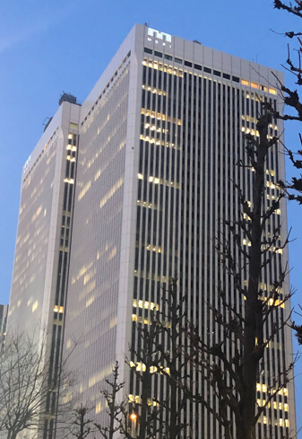 同社の魅力は、なんといっても「自由度の高さ」と「挑戦する気持ちを正とする企業文化」だ。