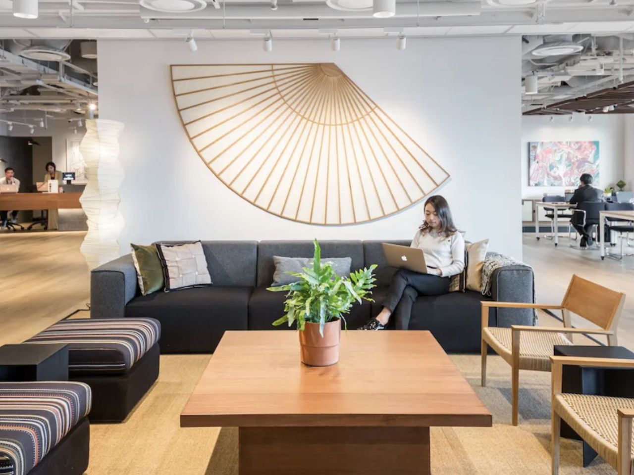 新オフィス、リンクスクエア新宿