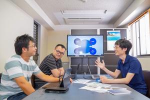 サイエンティフィックつくばの4つの事業の紹介4。「ソフトウェア・ハードウェア開発」