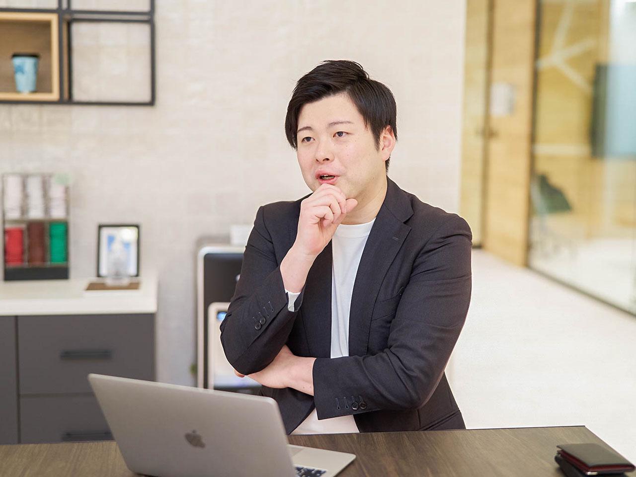 現在はDX構想の企画立案や、AI・IoT実装等のITコンサルティングに注力し、インダストリーを問わない幅広いプロジェクトで上流工程を手掛ける。