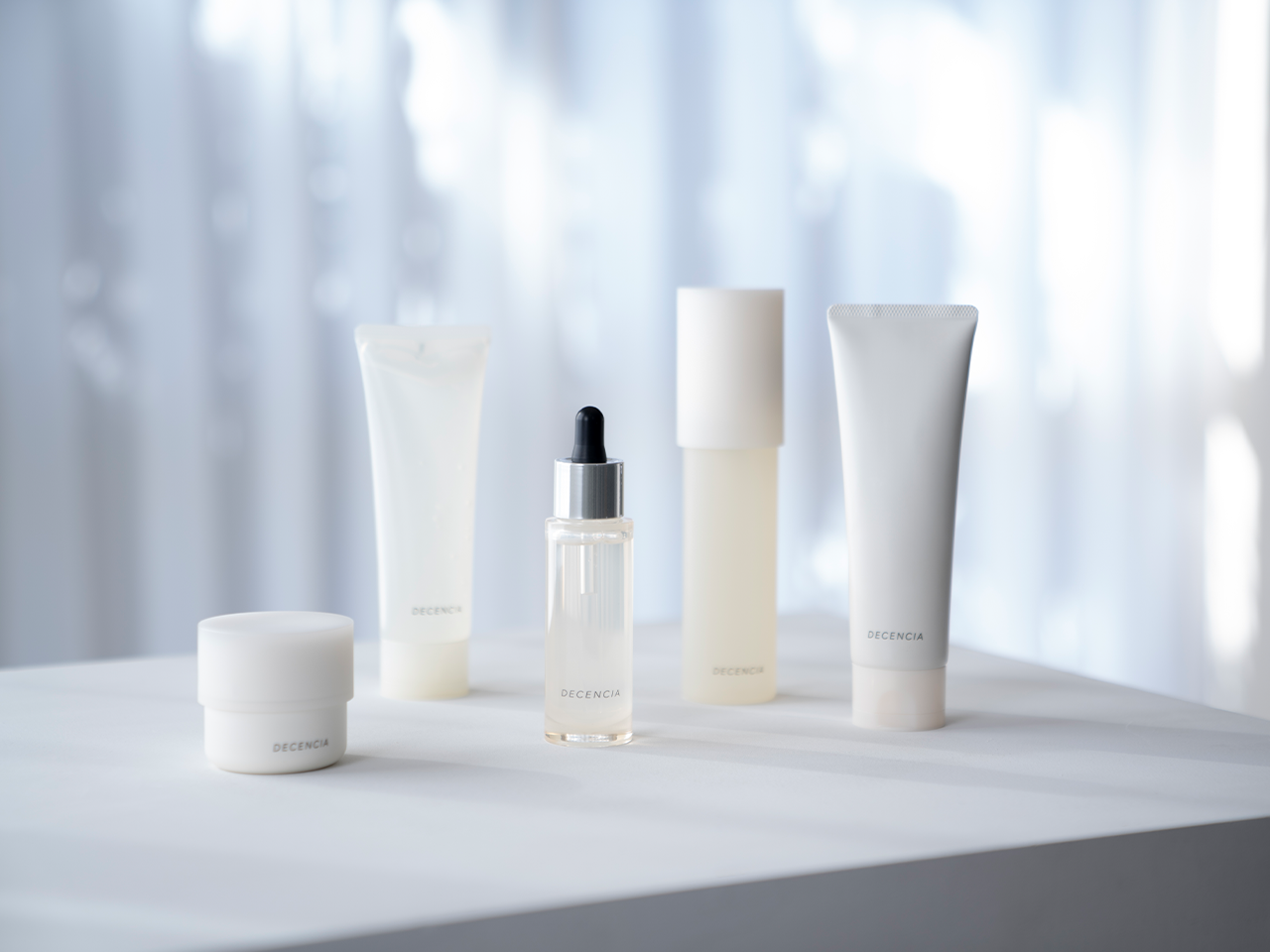 株式会社DECENCIA 求人画像1