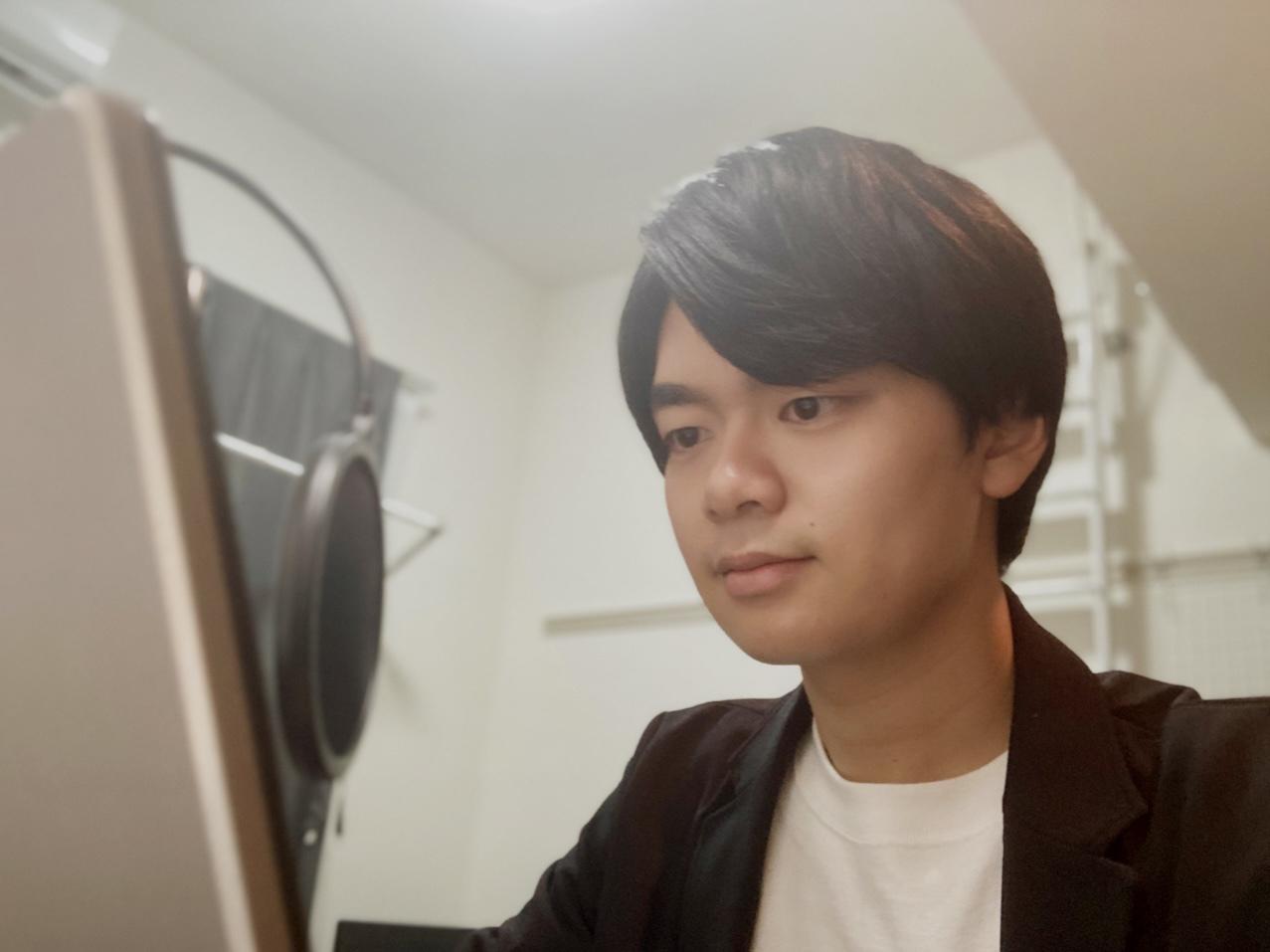 福利厚生では、ジム・英会話教室の補助制度や資格取得支援補助等、豊富な補助制度がある。会社の補助で自身のスキルアップも目指せる。