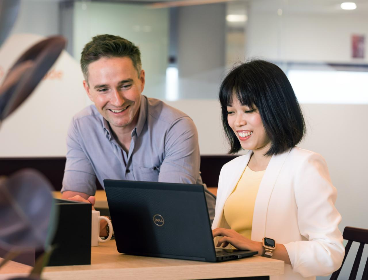 アバナード株式会社 求人画像1