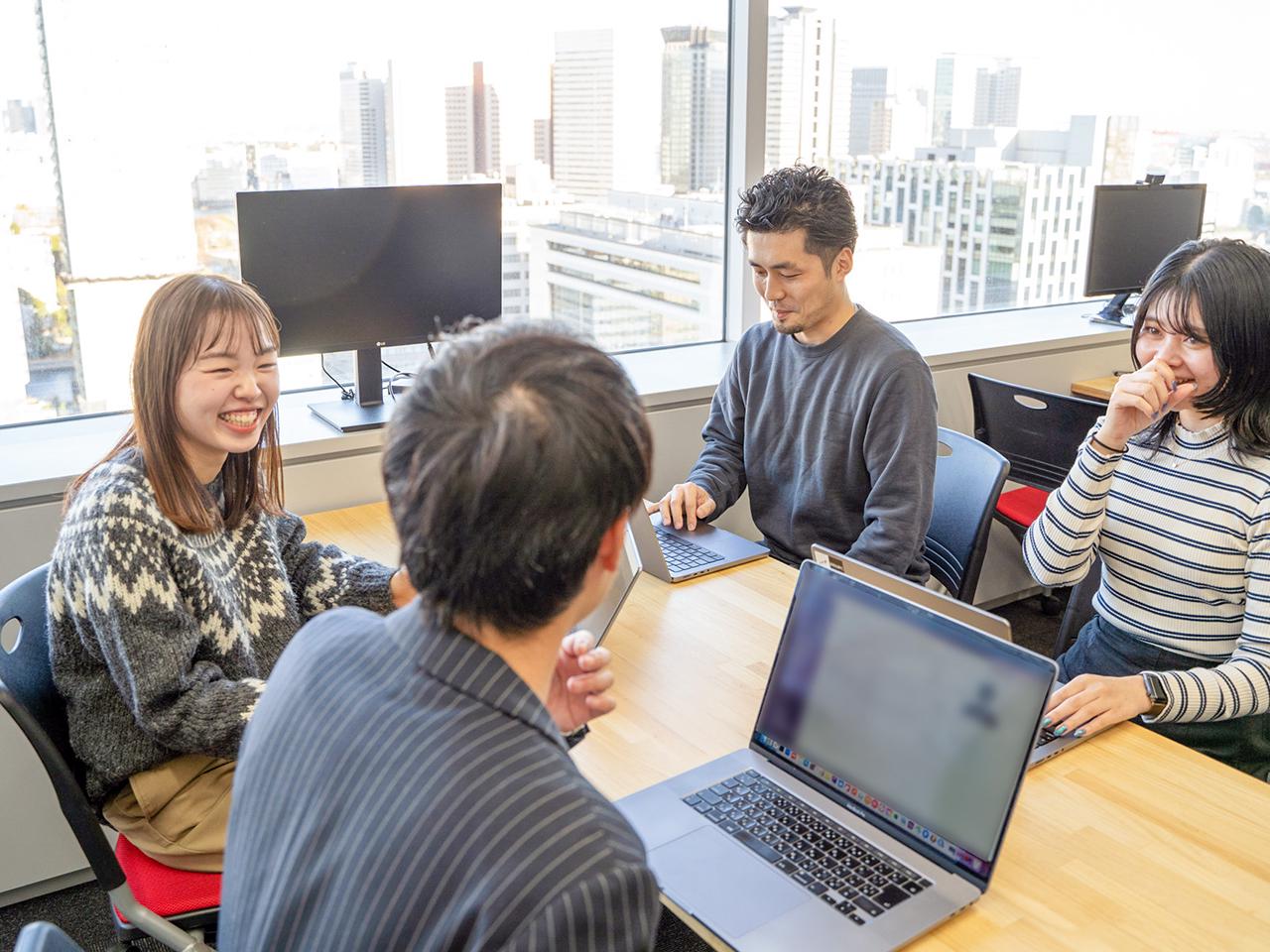 同社は現在エンジニアを強く募集している。子育てビジネスに興味があるエンジニアは、一度話を聞きにいってみると良いだろう。