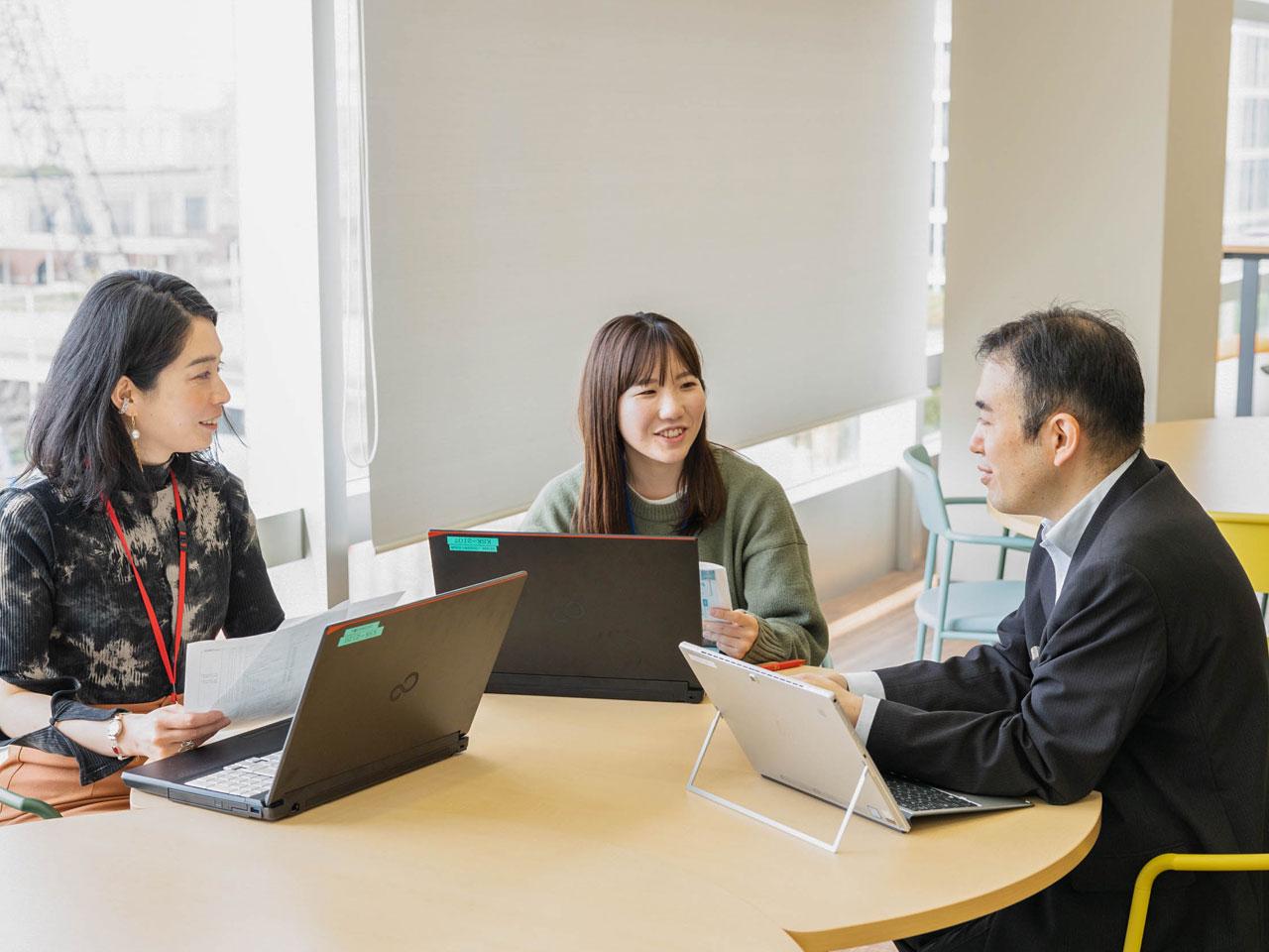 新しいことを常に学ぶ姿勢が大切だと考えている。また、チームワークも重要なので、その意識のある方に加わっていただきたい。