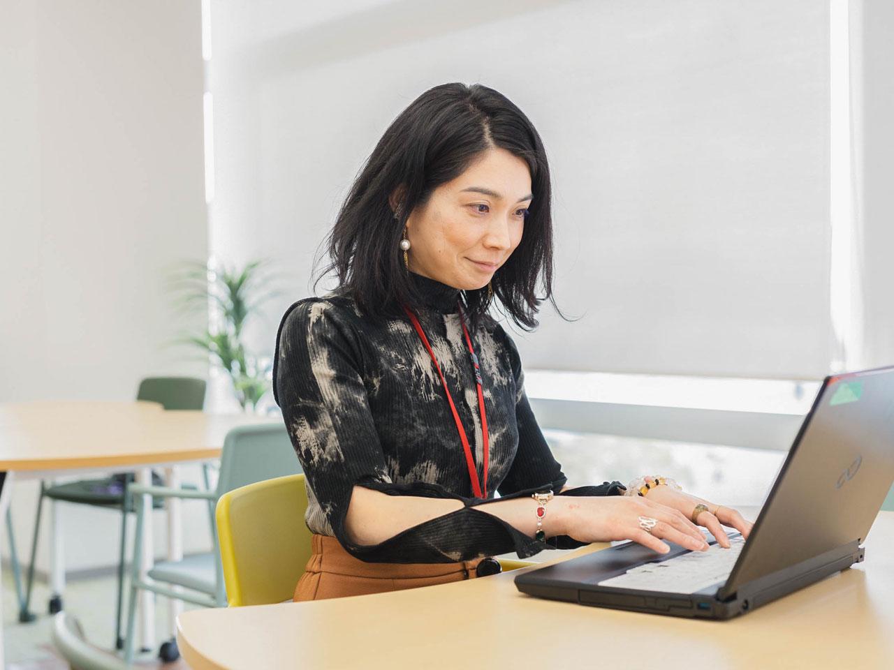 今後は、“教育現場のDX”への関わりや、学校教科書以外の領域への事業展開も見据えている。
