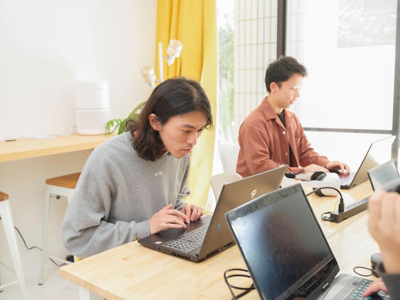 VR関連の先端技術を武器に、企業や大学と連携しながら溶接技術や注射等の医療技術を学べるVRトレーニングツールをいくつも世に送り出している。
"する"XR技術が秘めるポテンシャルに期待する人や企業、教育機関は少なくなく、各方面から声が掛かっているのも事実。