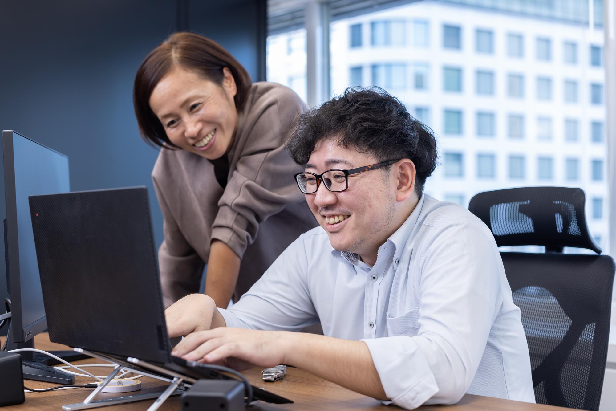 福利厚生や待遇面の充実にも力を入れており、社員とともに新たな制度を検討しているという。