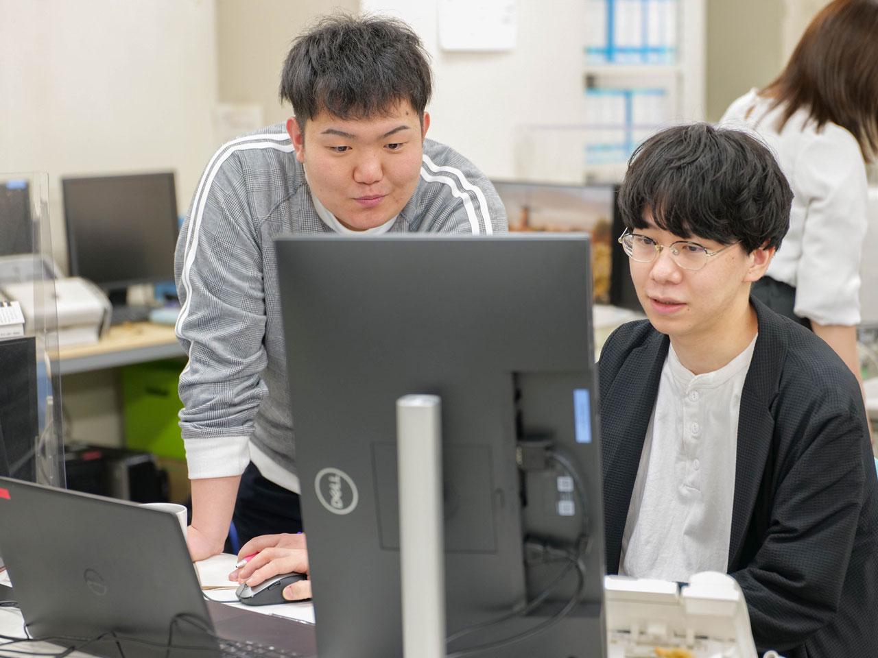 ソリューション部では、クライアントの要望に沿ったシステムの受託開発も手掛けており、流通や輸配送業界向けの製品を通じてクライアントの幅を広げて、次の開発に繋げている。