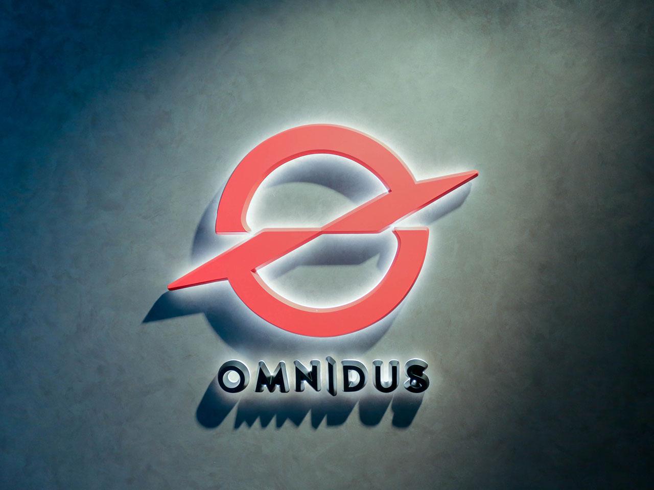 自社オリジナルのライブラリやシステムを活用した3DCGの開発等の技術力に強みを持ち、「完全コーディング主義」で汎用ゲームエンジンを超えたクオリティの高いゲーム開発を得意としている。