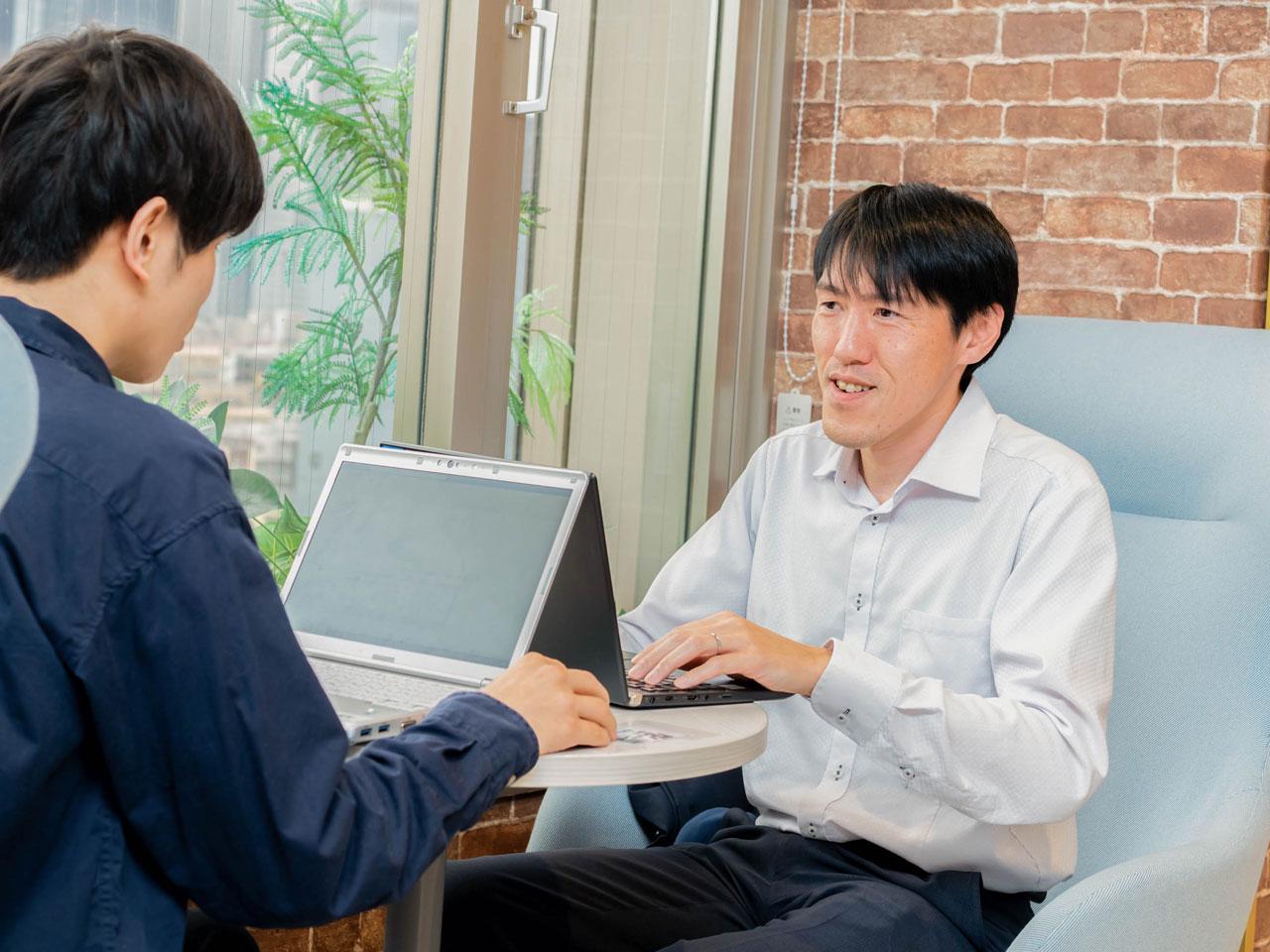 教育に力を入れながらその成長をサポートする文化がある同社では自社の事業を進化させる面白味、そして自身の成長を実現するための環境が充実していると実感できるだろう。