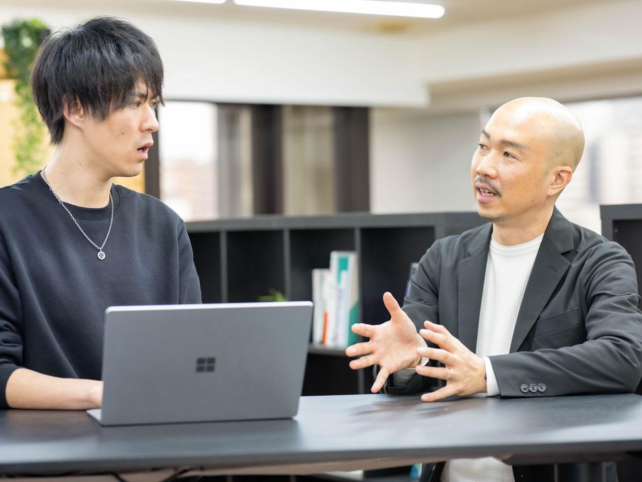 PHPによるWebサービス、アプリケーションの受託開発事業を展開し、2016年の設立以来、飛躍的な成長を遂げているシステム開発企業の同社。