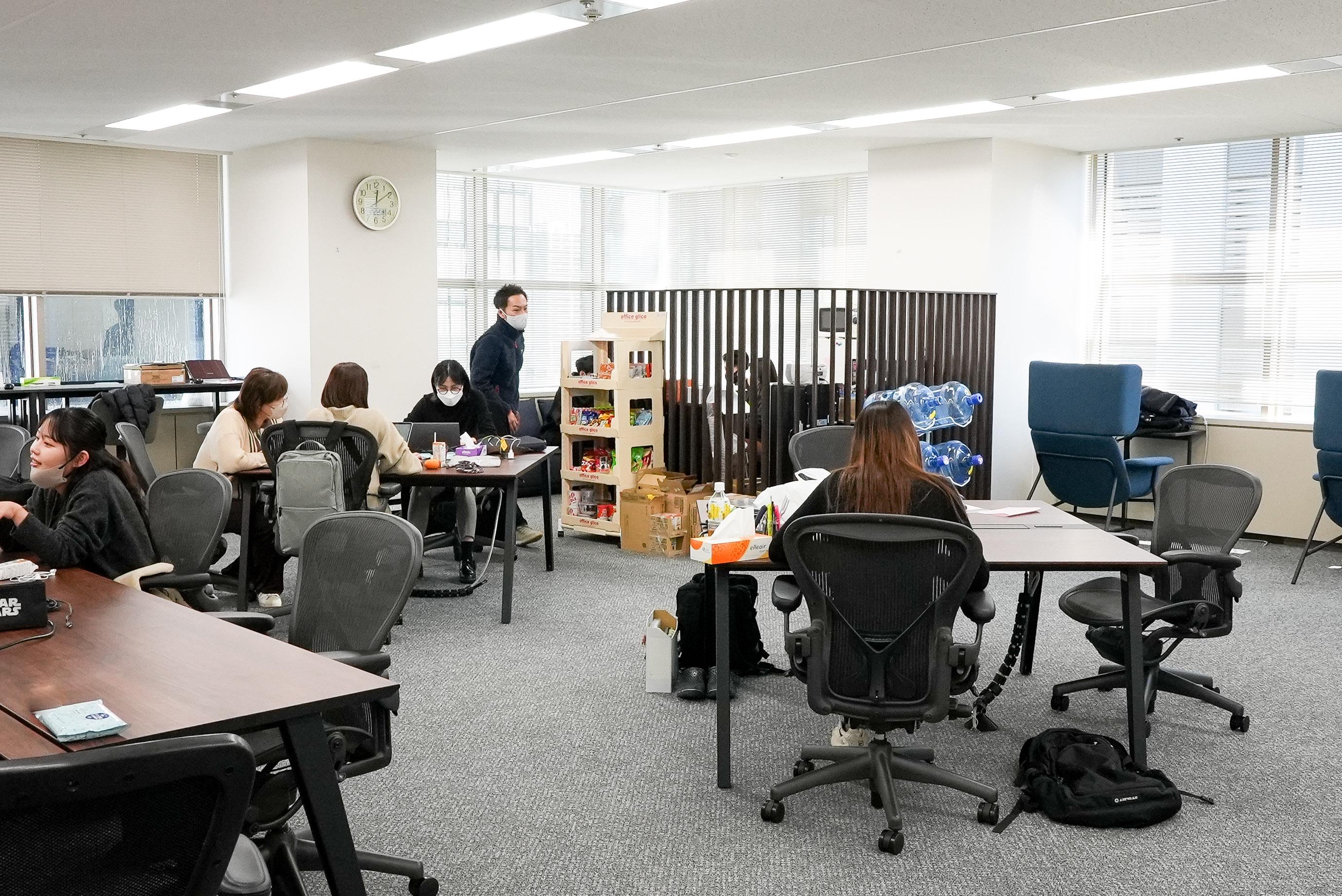 2022年8月に、フリーアドレスOfficeへリニューアルしました。