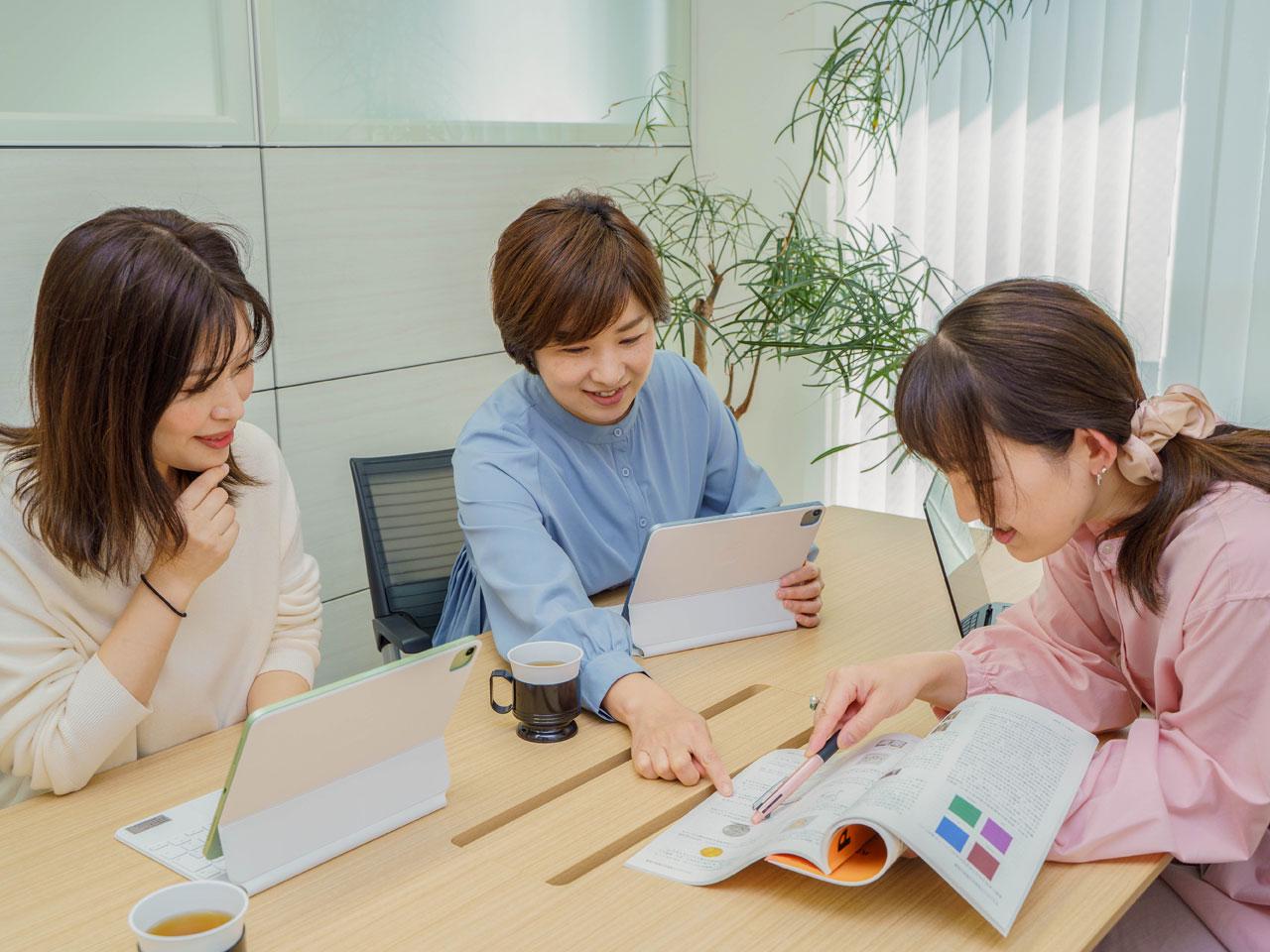 その開発スピードやシステム作動スピードは、クライアントから高い支持を得ており、クチコミや紹介などで次々と顧客層を広げている。