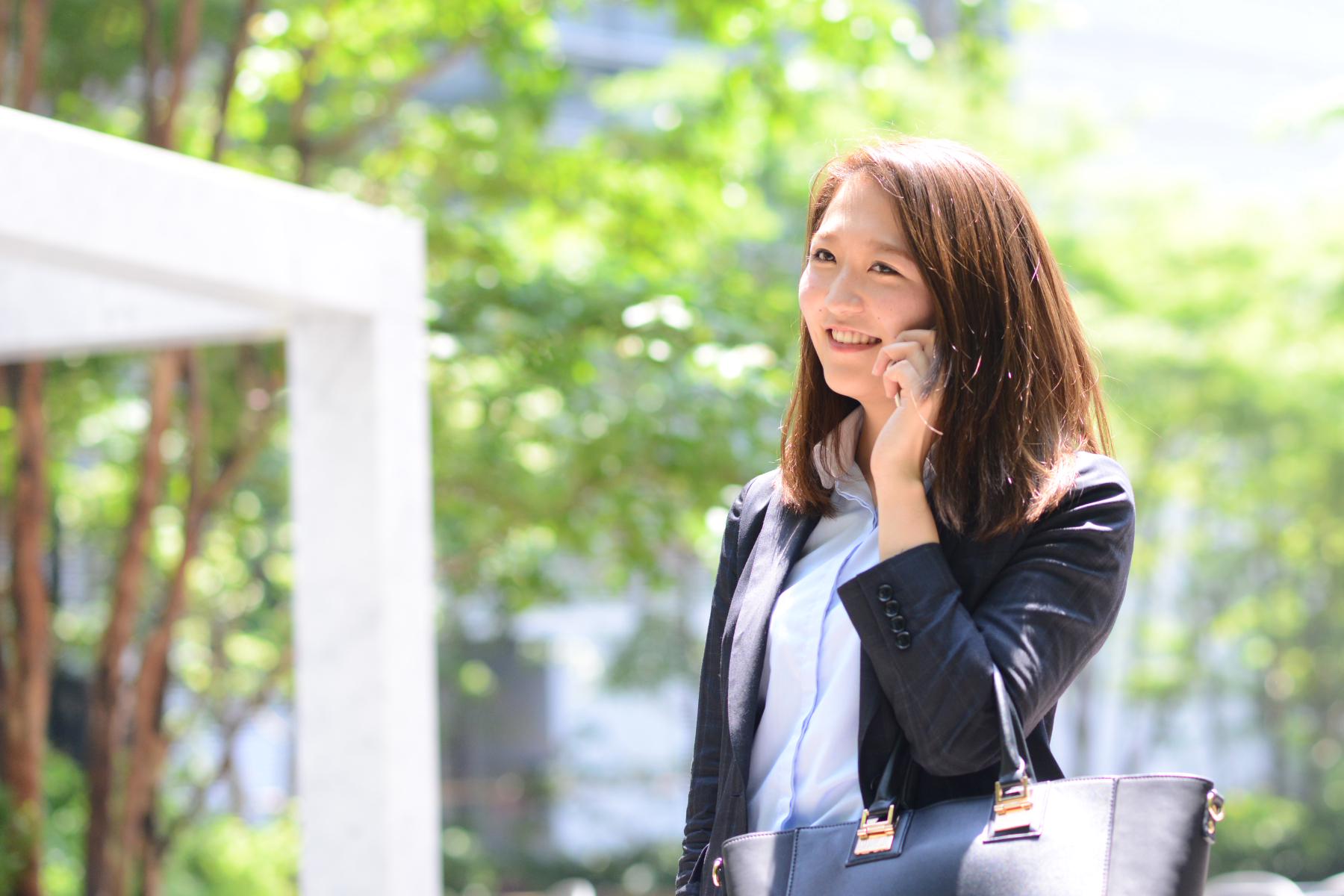 社員の半数が35歳未満という若手が多く活躍している企業風土です。
年功序列ではなく、頑張り次第で、収入とポジションが与えられるDIPS。営業社員だけではなく、内勤社員も平等です。
２年程前から人事評価制度も取り入れているので、結果だけではなく、日頃の行動にもフォーカスしています。
頑張りが自分の収入として見えるからこそ、さらに会社の利益に貢献したいと思えるモチベーションの源泉にもなっています。